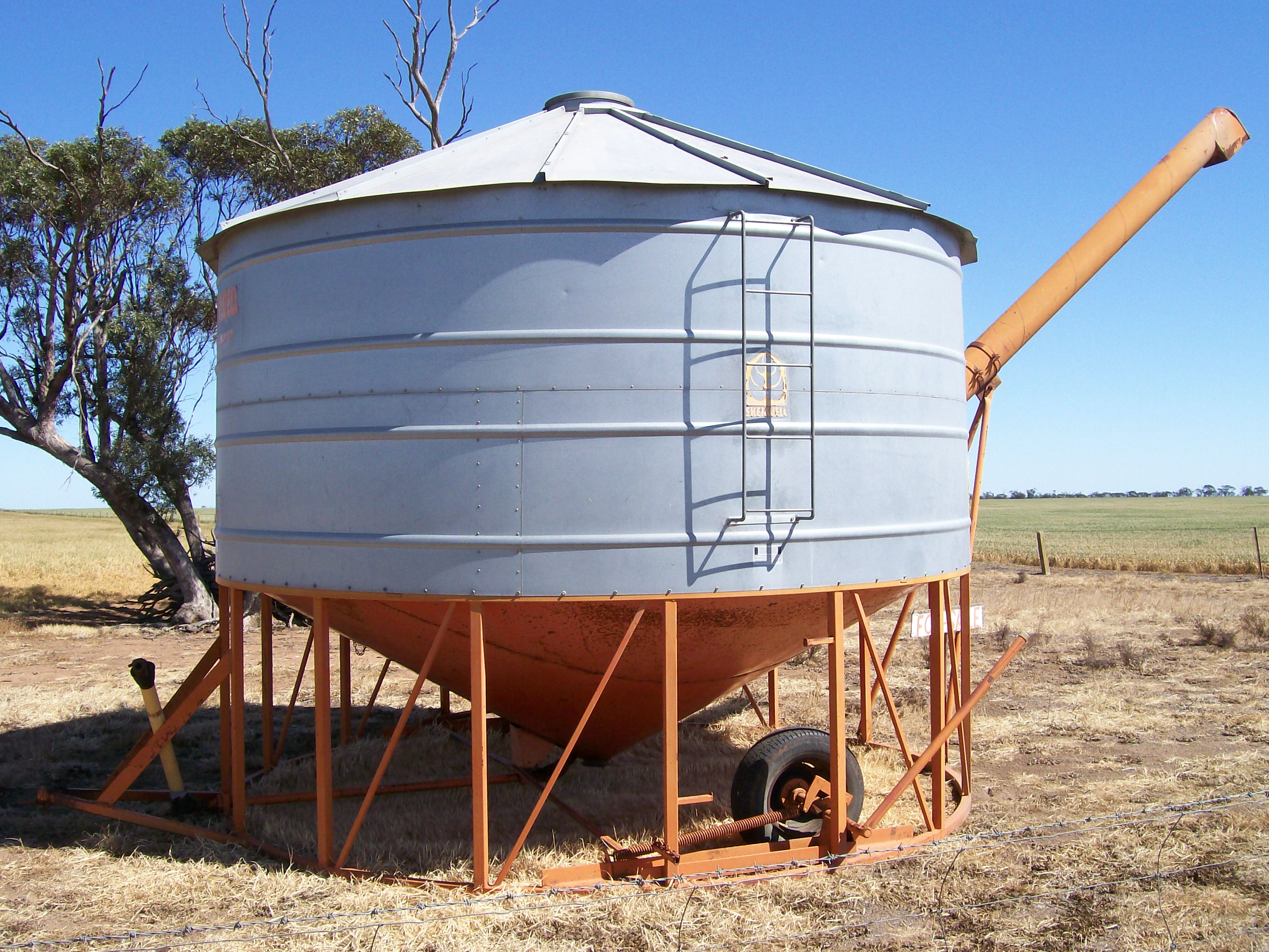 Sherwell PTO Field Bin Machinery & Equipment Grain Handling